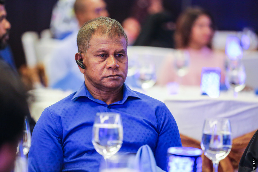 ނޮވެމްބަރ 14، 2018: ރައްޔިތުންގެ މަޖިލީހުގެ ރައީސް އަދި ޖުމްހޫރީ ޕާޓީގެ ލީޑަރު ގާސިމް އިބްރާހިމްގެ އަނބިކަނބަލުން އައިޝަތު ނަހުލާ އަދި އޭނާގެ މަންމަ ހަދީޖާ އިބްރާހިމް އިސްވެގެން އުފައްދައިފައިވާ ޖަމިއްޔާ، އެސޯސިއޭޝަން ފޯ ސޯޝަލް ބެނެފިޓްސް އެންޑް އެއިޑް (އަސްބާ) ރަސްމީކޮށް އިފްތިތާހް ކުރުމަށް ޖެން ހޮޓެލްގައި ބޭއްވި ރަސްމިޔާތުގެ ތެރެއިން -- ސަން ފޮޓޯ/ ފަޔާޒު މޫސާ 