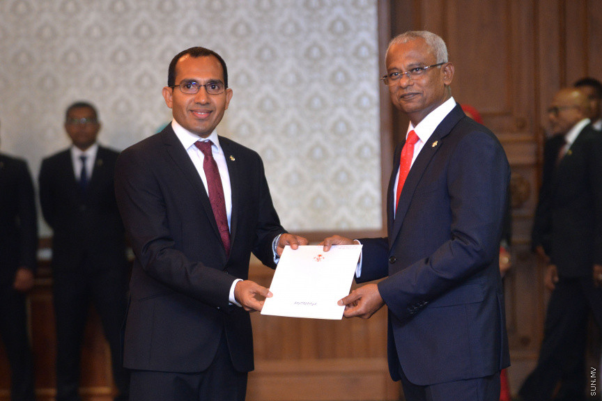 ނޮވެމްބަރ 17، 2018: ރައީސް އިބްރާޙިމް މުހައްމަދު ސޯލިހުގެ ސަރުކާރުގެ ކެބިނެޓް ހުވާކުރުމަށް ރައީސް އޮފީހުގައި ބޭއްވި ރަސްމިއްޔާތު -- ސަން ފޮޓޯ/ އަޙްމަދު އަވްޝަން އިލްޔާސްވ