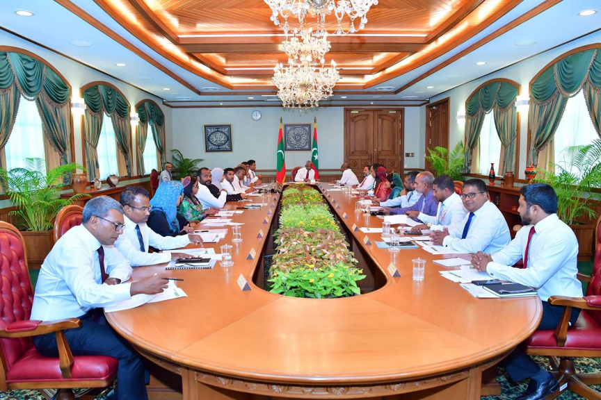 ނޮވެމްބަރ 19، 2018: ރައީސް އިބްރާޙިމް މުހައްމަދު ސޯލިހުގެ ވަޒީރުންގެ މަޖިލީހުގެ ފުރަތަމަ ބައްދަލުވުން -- ފޮޓޯ/ ރައީސް އޮފީސް 
