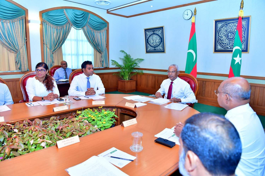 ނޮވެމްބަރ 19، 2018: ރައީސް އިބްރާޙިމް މުހައްމަދު ސޯލިހުގެ ވަޒީރުންގެ މަޖިލީހުގެ ފުރަތަމަ ބައްދަލުވުން -- ފޮޓޯ/ ރައީސް އޮފީސް 