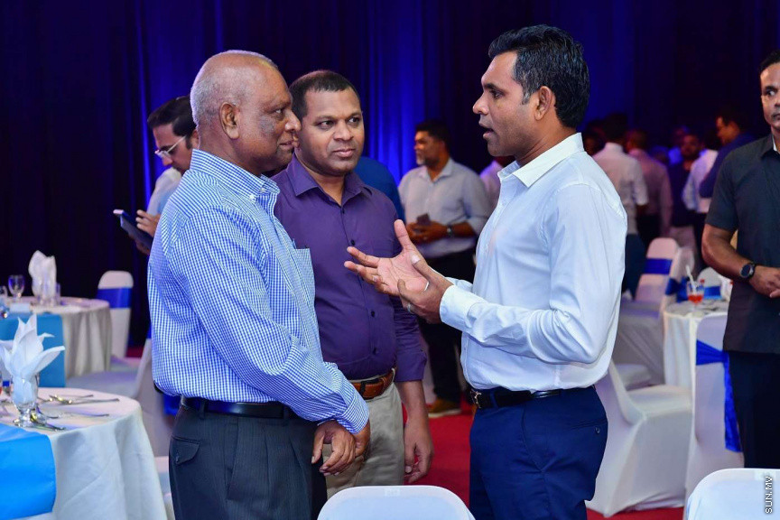 މަންތާ އެއާ ރަސްމީކޮށް ލޯންޗުކޮށް ބްރޭންޑް އެމްބެސެޑަރުން ކަޑައެޅޫމައް ރޭބޭއްވި ރަސްމިއްޔާތުގެ ތެރެއިން -- ފޮޓޯ/ ރައީސް އޮފީސް