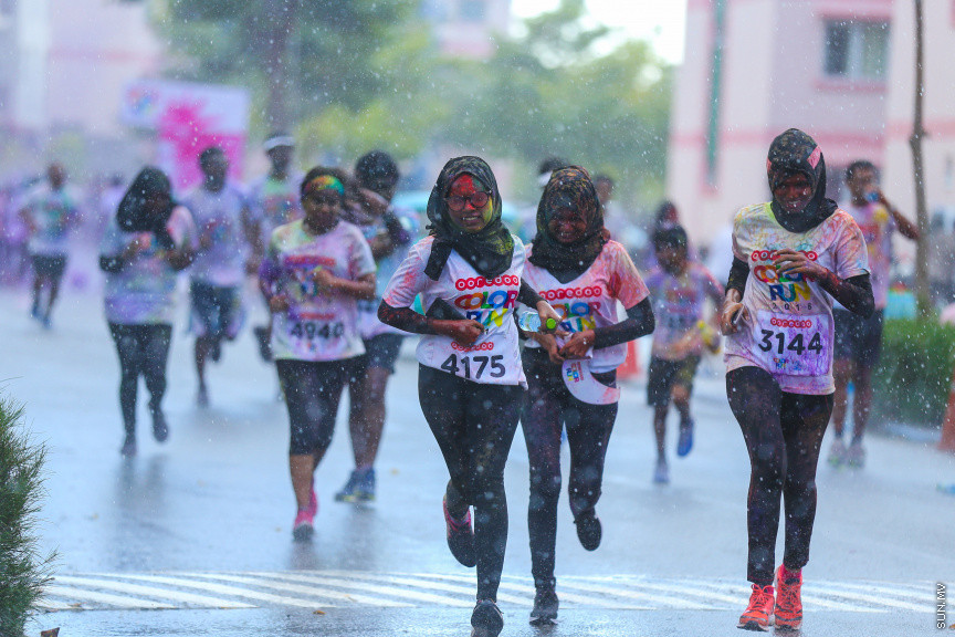 ނޮވެމްބަރ 23، 2018: އުރީދޫ ކަލާ ރަންގެ ތެރެއިން: 
މިއަހަރުގެ ދުވުމުގައި 5000އަށް ވުރެ ގިނަ މީހުން ބައިވެރިވި -- ސަން ފޮޓޯ/ ފަޔާޒު މޫސާ