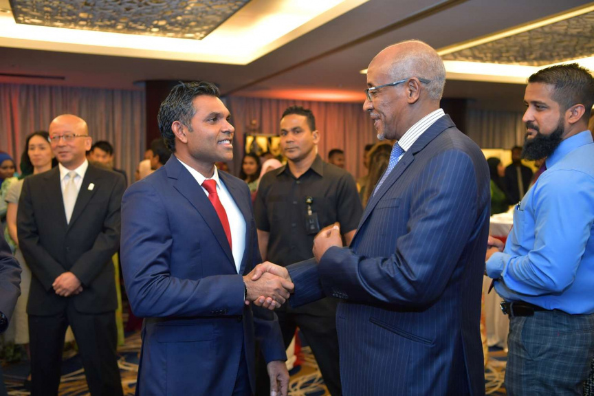 ޖަޕާނުގެ ގައުމީ ދުވަސް ފާހަގަ ކުރުމުގެ ގޮތުން ރޭ ބޭއްވި ރަސްމިތްޔާތުގެ ތެރެއިން-- ފޮޓޯ/ ރައީސް އޮފީސް