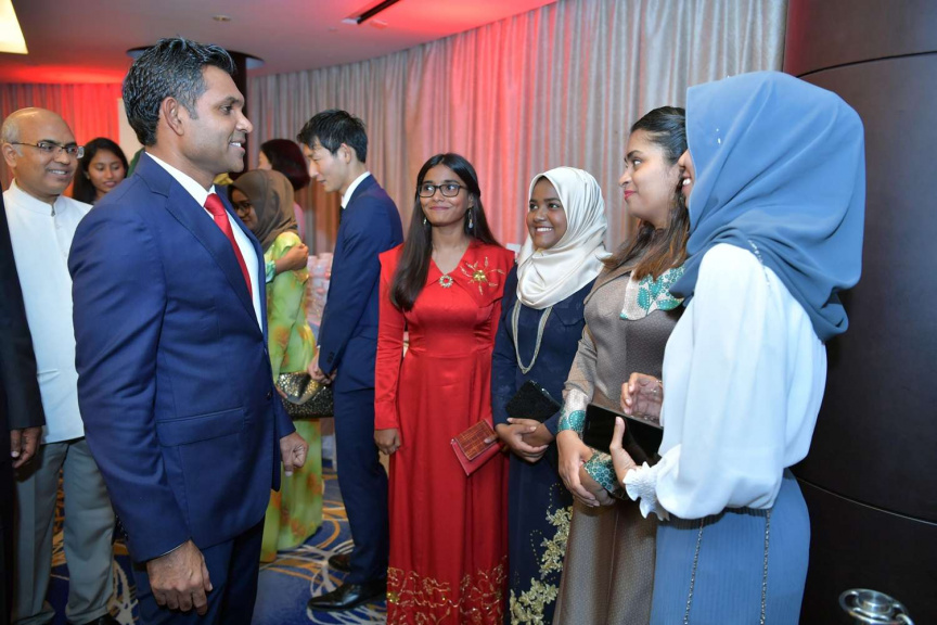 ޖަޕާނުގެ ގައުމީ ދުވަސް ފާހަގަ ކުރުމުގެ ގޮތުން ރޭ ބޭއްވި ރަސްމިތްޔާތުގެ ތެރެއިން-- ފޮޓޯ/ ރައީސް އޮފީސް