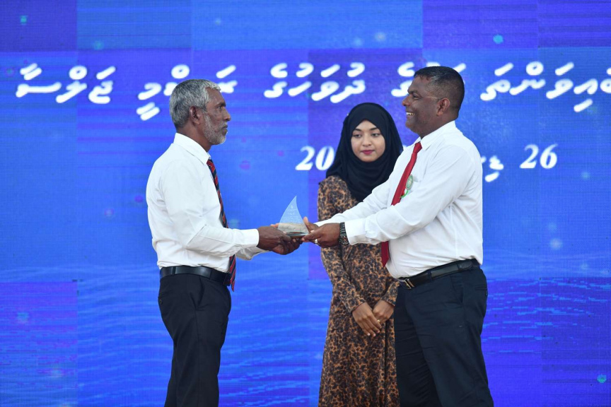 ދިވެހީންގެ އެއްބައިވަންތަކަމުގެ ދުވަހުގެ ރަސްމީ ޖަލްސާ -- ފޮޓޯ/ ރައީސް އޮފީސް