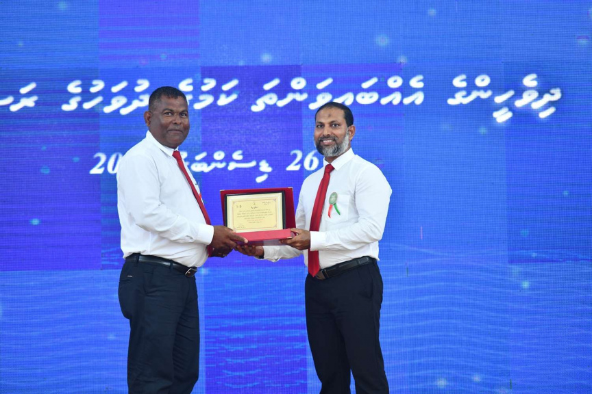 ދިވެހީންގެ އެއްބައިވަންތަކަމުގެ ދުވަހުގެ ރަސްމީ ޖަލްސާ -- ފޮޓޯ/ ރައީސް އޮފީސް
