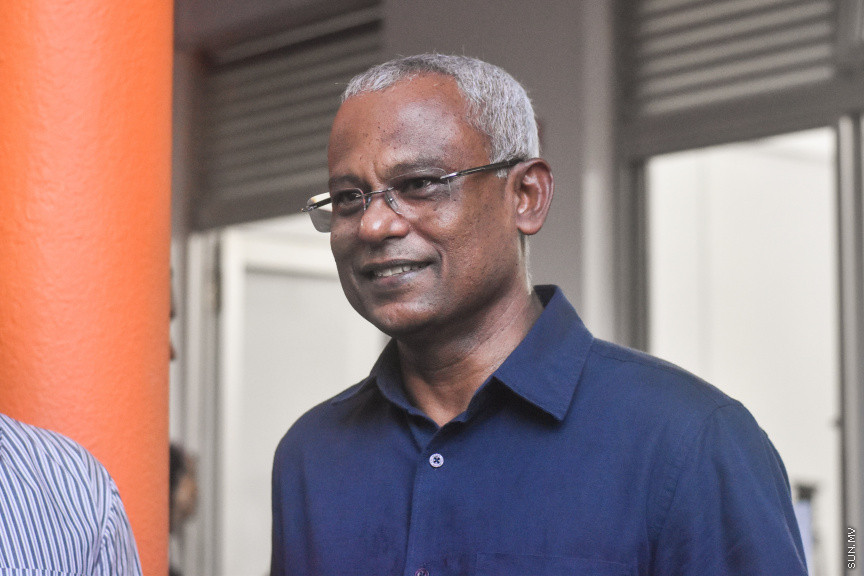 ޖެނުއަރީ 18، 2019: މިއަހަރު ބާއްވާ ރައްޔިތުންގެ މަޖިލީހުގެ އިންތިހާބުގައި އެމްޑީޕީގެ ފަރާތުން ވާދަކުރާނެ ކެންޑިޑޭޓުން ކަނޑައެޅުމަށް ބާއްވާ ޕާޓީ ޕްރައިމެރީ ވޯޓުލުމުގެ ތެރެއިން -- ސަން ފޮޓޯ/ މުހައްމަދު މުޒައްޔިން ނާޒިމް