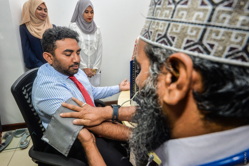 ޖެނުއަރީ 23، 2019: ހެލްތު މިނިސްޓްރީގެ މުވައްޒަފުން ލޭ ހަދިޔާކުރުމަށް ފެށި ކޭމްޕް އިފްތިތާޙުކުރުމަށް ބޭއްވި ހަފްލާގެ ތެރެއިން -- ސަން ފޮޓޯ/ ފަޔާޒު މޫސާ