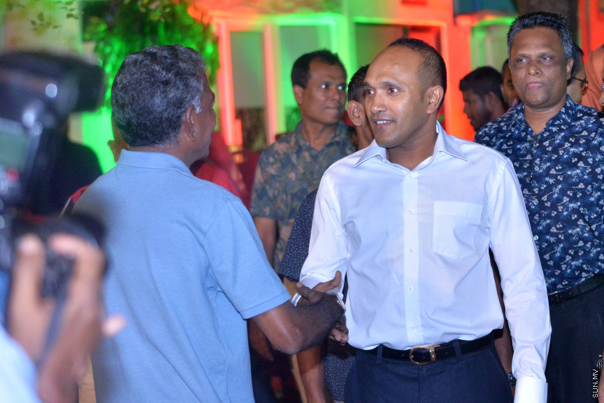 ޑރ. ޖަމީލްގެ މަޖިލިސް ކެމްޕެއިން ރަސްމީކޮށް ފެށުމަށް މިރޭ ވިލިމާލޭގައި ބޭއްވި ރަސްމިއްޔާތުގެ ތެރެއިން -- ސަން ފޮޓޯ/ އަހުމަދު އަވްޝަން އިލްޔާސް