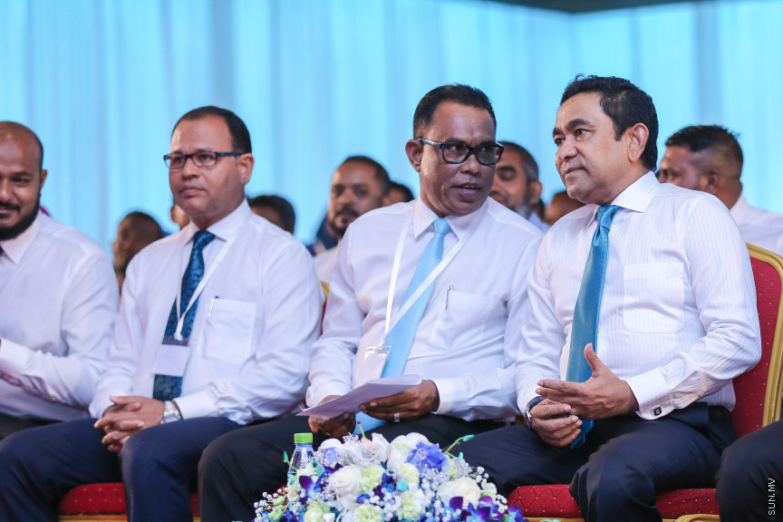 ޖެނުއަރީ 27، 2019: ކުރީގެ ރައީސް ޔާމީން އިސްވެ ހުންނަވައިގެން އުފައްދަވާ ޕީޕަލްސް ނޭޝަނަލް ކޮންގްރެސް (ޕީއެންސީ) އުފެއްދުމަށް ދަރުބާރުގޭގައި ބޭއްވި ޖަލްސާގެ ތެރެއިން -- ސަން ފޮޓޯ/ ފަޔާޒު މޫސާ