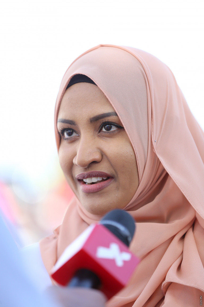 ފެބްރުއަރީ 1، 2019: 'މީތި ސަޅި' ނަމުގައި މަގުމަތީގެ ރައްކާތެރި ކަމަށް މީހުން ހޭލުންތެރި ކުރުވުމަށް ޓްރާންސްޕޯޓް މިނިސްޓްރީއިން އިސް ނަގައިގެން ބޭއްވި އިވެންޓުގެ ތެރެއިން -- ސަން ފޮޓޯ/ ފަޔާޒު މޫސާ
