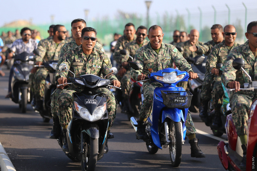 ފެބްރުއަރީ 1، 2019: 'މީތި ސަޅި' ނަމުގައި މަގުމަތީގެ ރައްކާތެރި ކަމަށް މީހުން ހޭލުންތެރި ކުރުވުމަށް ޓްރާންސްޕޯޓް މިނިސްޓްރީއިން އިސް ނަގައިގެން ބޭއްވި އިވެންޓުގެ ތެރެއިން -- ސަން ފޮޓޯ/ ފަޔާޒު މޫސާ