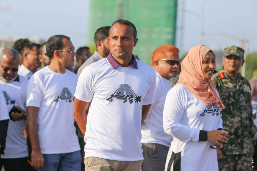 ފެބްރުއަރީ 1، 2019: 'މީތި ސަޅި' ނަމުގައި މަގުމަތީގެ ރައްކާތެރި ކަމަށް މީހުން ހޭލުންތެރި ކުރުވުމަށް ޓްރާންސްޕޯޓް މިނިސްޓްރީއިން އިސް ނަގައިގެން ބޭއްވި އިވެންޓުގެ ތެރެއިން -- ސަން ފޮޓޯ/ ފަޔާޒު މޫސާ