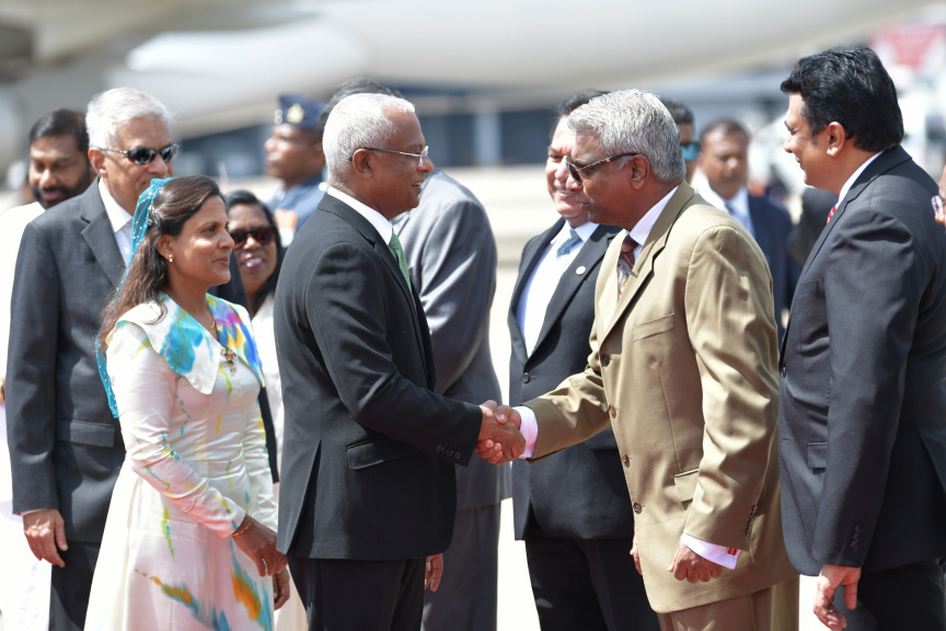ޖެނުއަރީ 3، 2019: ރައީސް އިބްރާޙިމް މުހައްމަދު ސޯލިހު ލަންކާއަށް ވަޑައިގަތުން -- ފޮޓޯ/ ރައީސް އޮފީސް