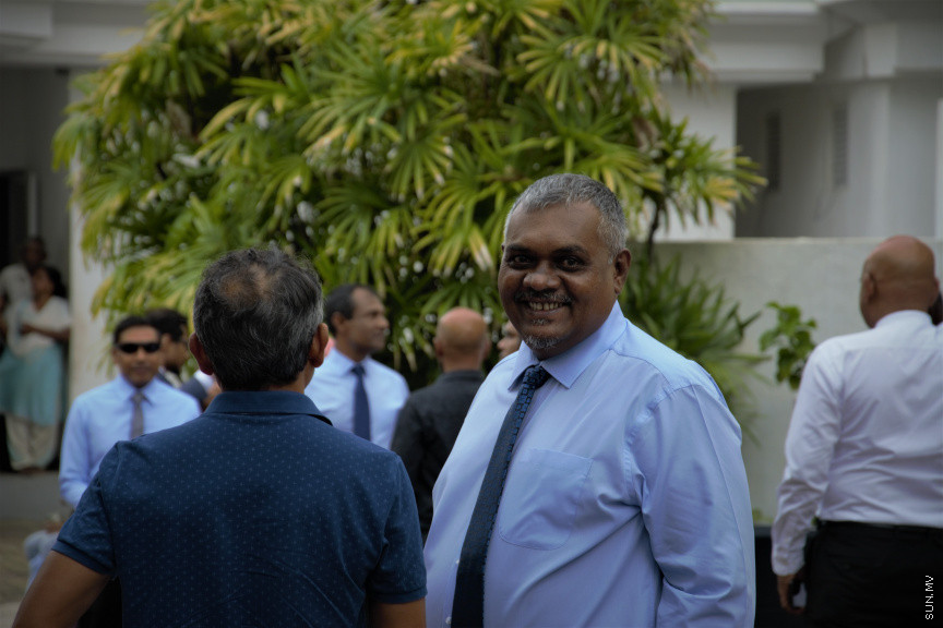 ސްރީލަންކާގައި ދިރިއުޅޭ ދިވެހީންނާ ރައީސް އިބްރާހިމް މުހައްމަދު ސޯލިހު ބައްދަލުކުރެއްވުމަށް ބޭއްވި ހަފްލާގެ ތެރެއިން -- ސަން ފޮޓޯ/ އިބްރާހިމް މާހިލް މުހައްްމަދު