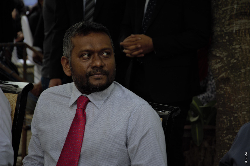 ސްރީލަންކާގައި ދިރިއުޅޭ ދިވެހީންނާ ރައީސް އިބްރާހިމް މުހައްމަދު ސޯލިހު ބައްދަލުކުރެއްވުމަށް ބޭއްވި ހަފްލާގެ ތެރެއިން -- ސަން ފޮޓޯ/ އިބްރާހިމް މާހިލް މުހައްްމަދު