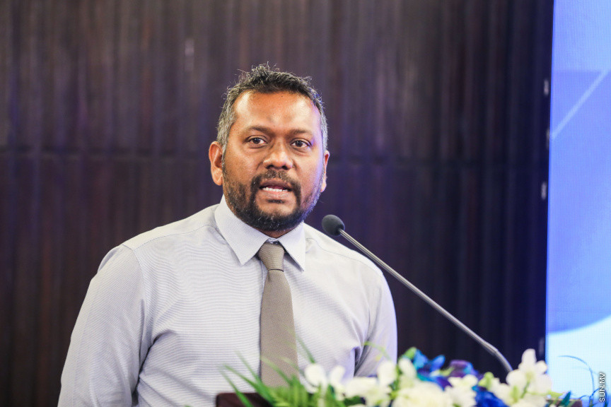 ފެބްރުއަރީ 6، 2019: "ކްރެޑިޓް އިންފޮމޭޝަން ސިސްޓަމް" ނުވަތަ ދަރަނީގެ މުއާމަލާތްތައް އާންމުންނާއި ކުންފުނިތަކަށް ބެލޭނެ ނިޒާމެއް މަރުކަޒީ ބޭންކް އެމްމްއެމްއޭގެ ކްރިޑިޓް އިންފޮމޭޝަން ބިއުރޯ އިން ތައާރަފްކުރުމަށް ހޮޓެލް ޖެންގައި ބޭއްވި ރަސްމިއްޔާތުގެ ތެރެއިން --- ސަން ފޮޓޯ/ ފަޔާޒު މޫސާ