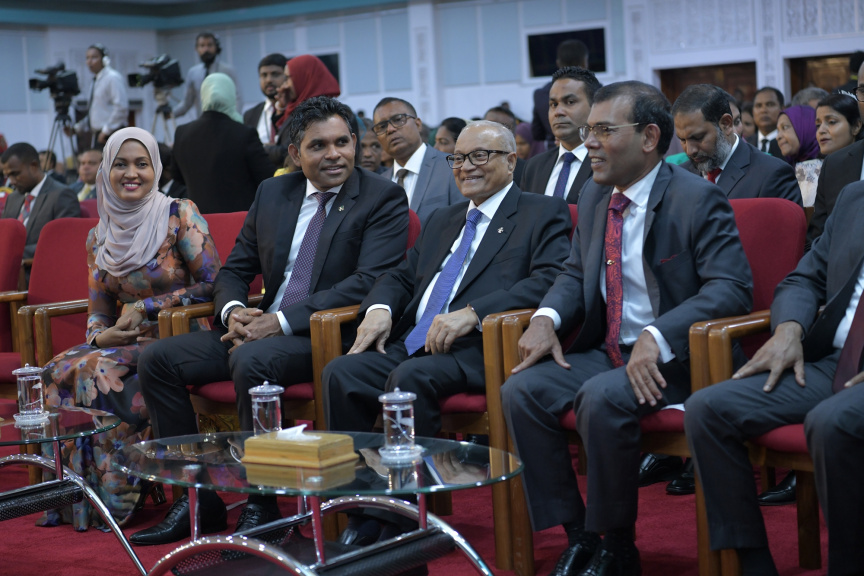 ފެބްރުއަރީ 7، 2019: ރައްޔިތުން މަޖިލިސް މި އަހަރަށް ހުޅުވުމަށް ބޭއްވި ފުރަތަމަ ޖަލްސާ: ރައީސް އިބްރާހިމް މުހައްމަދު ސޯލިހްގެ ފުރަތަމަ ރިޔާސީ ބަޔާން މިއަދުގެ ޖަލްސާގައި ވަނީ އިއްވާފައި -- ފޮޓޯ/ ރައީސް އޮފީސް