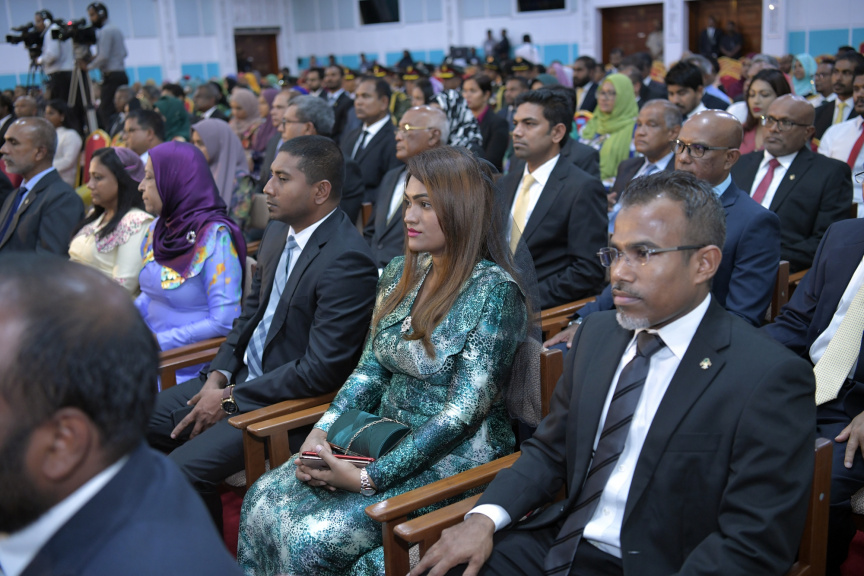 ފެބްރުއަރީ 7، 2019: ރައްޔިތުން މަޖިލިސް މި އަހަރަށް ހުޅުވުމަށް ބޭއްވި ފުރަތަމަ ޖަލްސާ: ރައީސް އިބްރާހިމް މުހައްމަދު ސޯލިހްގެ ފުރަތަމަ ރިޔާސީ ބަޔާން މިއަދުގެ ޖަލްސާގައި ވަނީ އިއްވާފައި -- ފޮޓޯ/ ރައީސް އޮފީސް