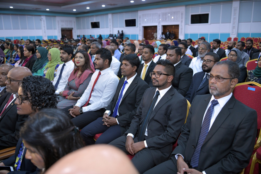 ފެބްރުއަރީ 7، 2019: ރައްޔިތުން މަޖިލިސް މި އަހަރަށް ހުޅުވުމަށް ބޭއްވި ފުރަތަމަ ޖަލްސާ: ރައީސް އިބްރާހިމް މުހައްމަދު ސޯލިހްގެ ފުރަތަމަ ރިޔާސީ ބަޔާން މިއަދުގެ ޖަލްސާގައި ވަނީ އިއްވާފައި -- ފޮޓޯ/ ރައީސް އޮފީސް