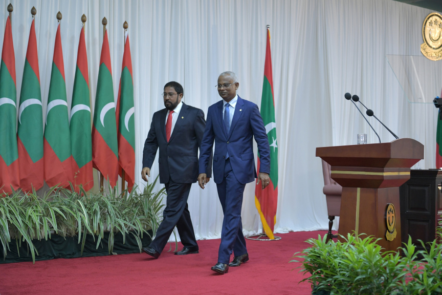 ފެބްރުއަރީ 7، 2019: ރައްޔިތުން މަޖިލިސް މި އަހަރަށް ހުޅުވުމަށް ބޭއްވި ފުރަތަމަ ޖަލްސާ: ރައީސް އިބްރާހިމް މުހައްމަދު ސޯލިހްގެ ފުރަތަމަ ރިޔާސީ ބަޔާން މިއަދުގެ ޖަލްސާގައި ވަނީ އިއްވާފައި -- ފޮޓޯ/ ރައީސް އޮފީސް
