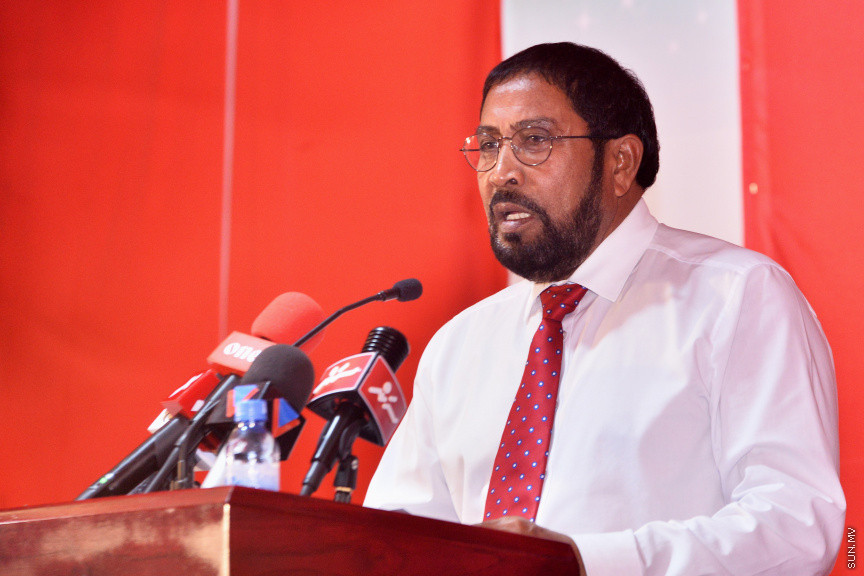 ފެބުރުއަރީ 2، 2019: ޖުމްހޫރީ ޕާޓީގެ އިތުރު އަށް ދާއިރާ އަކަށް ޓިކެޓް ދިނުމަށް މިރޭ މ. ކުނޫޒުގައި ބޭއްވި ރަސްމިއްޔާތުގެ ތެރެއިން: މިހާތަނަށް 44 ބޭފުޅުންނަށް ވަނީ އެޕާޓީގެ ޓިކެޓް ދީފަ -- ސަން ފޮޓޯ/ އަހުމަދު އަވްޝަން އިލްޔަސް