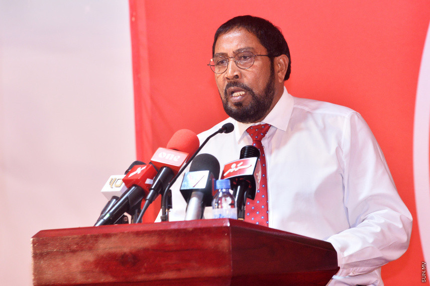 ފެބުރުއަރީ 2، 2019: ޖުމްހޫރީ ޕާޓީގެ އިތުރު އަށް ދާއިރާ އަކަށް ޓިކެޓް ދިނުމަށް މިރޭ މ. ކުނޫޒުގައި ބޭއްވި ރަސްމިއްޔާތުގެ ތެރެއިން: މިހާތަނަށް 44 ބޭފުޅުންނަށް ވަނީ އެޕާޓީގެ ޓިކެޓް ދީފަ -- ސަން ފޮޓޯ/ އަހުމަދު އަވްޝަން އިލްޔަސް