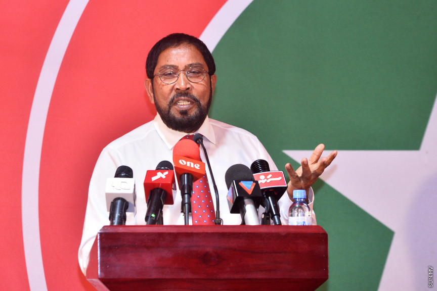 ފެބުރުއަރީ 2، 2019: ޖުމްހޫރީ ޕާޓީގެ އިތުރު އަށް ދާއިރާ އަކަށް ޓިކެޓް ދިނުމަށް މިރޭ މ. ކުނޫޒުގައި ބޭއްވި ރަސްމިއްޔާތުގެ ތެރެއިން: މިހާތަނަށް 44 ބޭފުޅުންނަށް ވަނީ އެޕާޓީގެ ޓިކެޓް ދީފަ -- ސަން ފޮޓޯ/ އަހުމަދު އަވްޝަން އިލްޔަސް