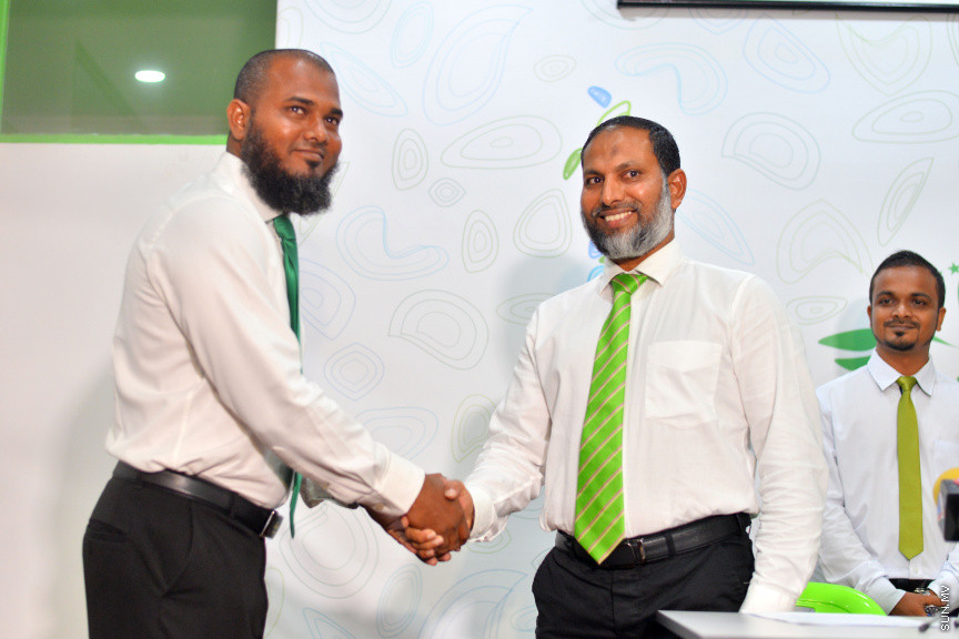 ފެބްރުއަރީ 13، 2019: މަޖިލިސް އިންތިހާބުގައި އަދާލަތް ޕާޓީގެ ފަރާތުން ވާދަ ކުރައްވާ ކެންޑިޑޭޓުންނަށް ޓިކެޓް ހަވާލުކުރުމަށް ބޭއްވި ރަސްމިއްޔާތުގެ ތެރެއިން -- ސަން ފޮޓޯ/ ފަޔާޒު މޫސާ