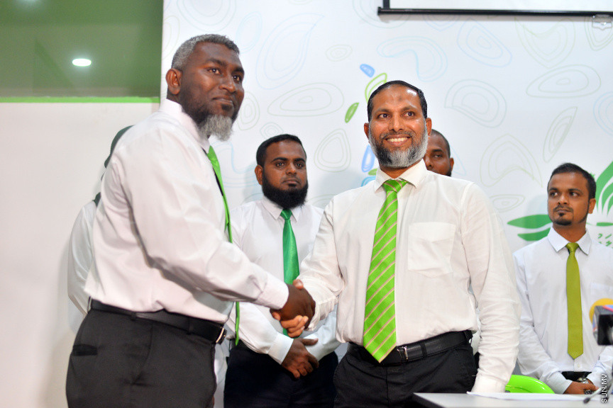ފެބްރުއަރީ 13، 2019: މަޖިލިސް އިންތިހާބުގައި އަދާލަތް ޕާޓީގެ ފަރާތުން ވާދަ ކުރައްވާ ކެންޑިޑޭޓުންނަށް ޓިކެޓް ހަވާލުކުރުމަށް ބޭއްވި ރަސްމިއްޔާތުގެ ތެރެއިން -- ސަން ފޮޓޯ/ ފަޔާޒު މޫސާ