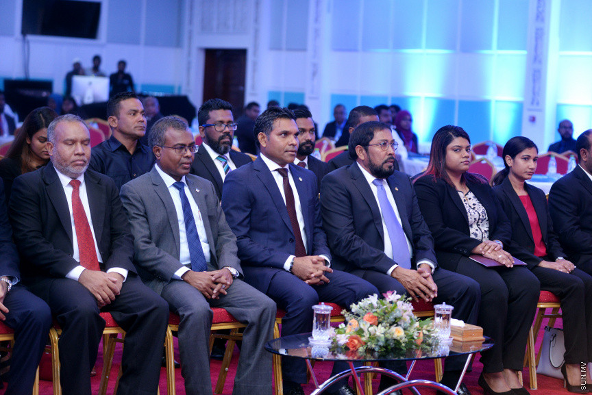 ފެބްރުއަރީ 19، 2019: ޖުޑިޝަލް ކޮންފަރެންސް ފެށުމަށް ދަރުބާރުގޭގައި ބޭއްވި ރަސްމިއްޔާތުގެ ތެރެއިން -- ސަން ފޮޓޯ/ ފަޔާޒު މޫސާ