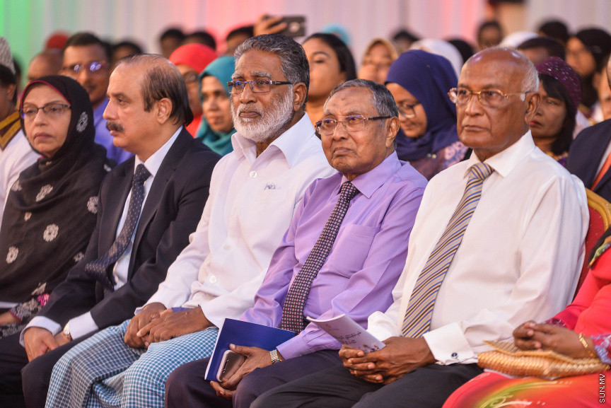 ފެބްރުއަރީ 21، 2019: މާދަރީ ބަހުގެ ދުވަސް ފާހަގަ ކުރުމަށް ދަރުބާރުގޭގައި ބޭއްވި ރަސްމީ ޖަލްސާގެ ތެރެއިން -- ސަން ފޮޓޯ/ ފަޔާޒު މޫސާ