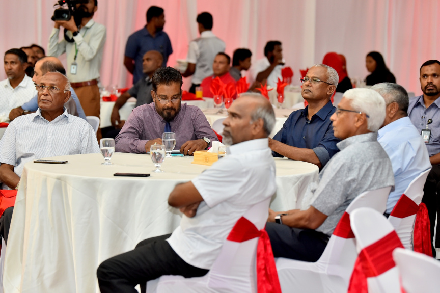 ކްރިކެޓް އެވޯޑް ހަފްލާގެ ތެރެއިން--- ފޮޓޯ/ރައީސް އޮފީސް