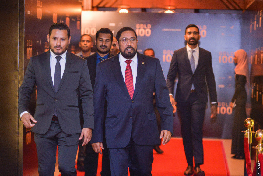 ފެބްރުއަރީ 23، 2019: ކޯޕަރޭޓް މޯލްޑިވްސްއިން އިންތިޒާމުކޮށްގެން ކުރިއަށް ގެންދާ "ގޯލްޑް 100" އެވޯޑްސް ހަފްލާގެ ތެރެއިން -- ސަން ފޮޓޯ/ ފަޔާޒު މޫސާ