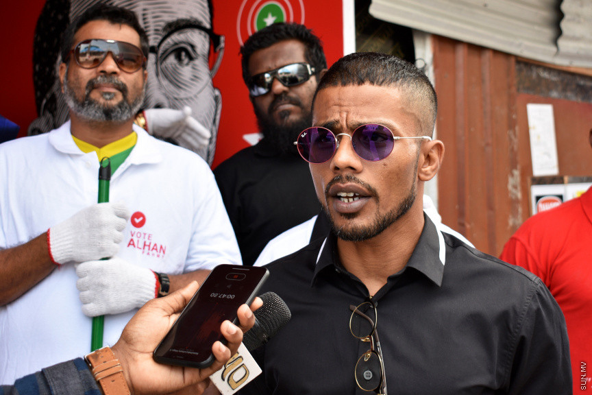 މާލެ ، 16 މާޗު 2019 - އަލްހާންގެ ކެމްޕެއިން ޓީމުން ބޭއްވި ހެއްވޭރު ސާފުކުރުމުގެ ހަރަކާތުގެ ތެރެއިން -- ސަން ފޮޓޯ/ އަހުމަދު އަވްޝަން އިލްޔާސް