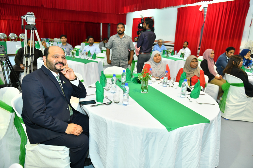  79 ވަނަ "ޕާކިސްތާން ޑޭ" ފާހަގަ ކުރުމުގެ ހަފްލާގެ ތެރެއިން-- ފޮޓޯ / ރައީސް އޮފީސް 