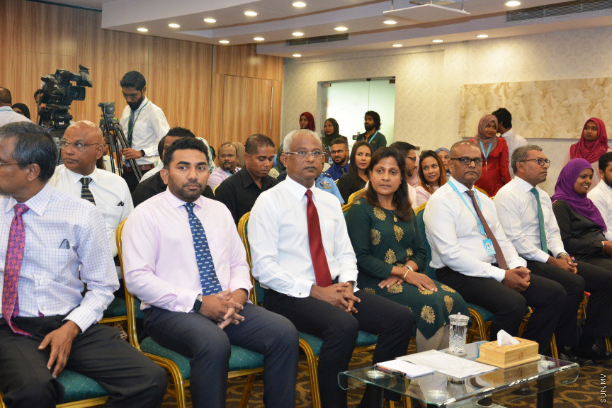 އައި.ޖީ.އެމް.އެޗްގެ މެންޓަލް ހެލްތު ސެންޓަރު ރައީސުލްޖުމްހޫރިއްޔާ ހުޅުވައިދެއްވުން -- ސަން ފޮޓޯ/ އަހުމަދު އަވްޝަން އިލްޔާސް