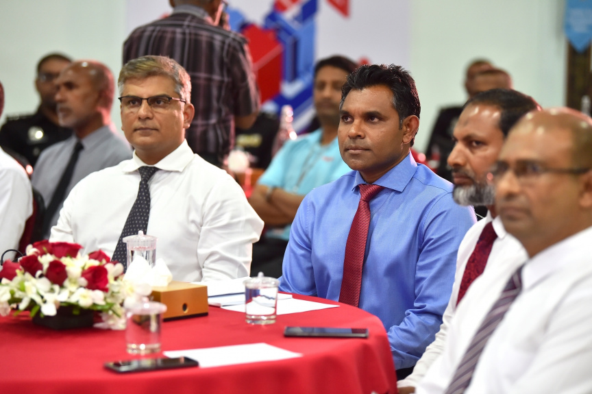 ރައީސުލްޖުމްހޫރިއްޔާގެ ނާއިބު، މާފުށީ ޖަލުގައި "އުރީދޫ ސްމާޓް ކެމްޕަސް" އިފްތިތާހު ކޮށްދެއްވުން -- ފޮޓޯ/ ރައީސް އޮފީސް