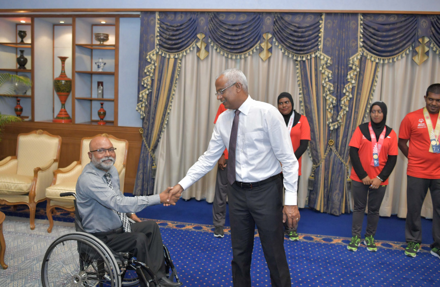 ސްޕެޝަލް އޮލިމްޕިކްސް- ވަރލްޑްގޭމްސް 2019 ގައި ދިވެހިރާއްޖެ ތަމްސީލުކުރި ޓީމާ، ރައީސުލްޖުމްހޫރިއްޔާ ބައްދަލުކުރެއްވުން -- ފޮޓޯ/ ރައީސް އޮފީސް