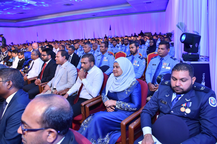 މާޗް 29، 2019، ފުލުހުންގެ މުއައްސަސާ އަށް 86 އަހަރު ފުރުން ފާހަގަކުރުމަށް ދަރުބާރުގޭގައި ބޭއްވި ޖަލްސާގެ ތެރެއިން -- ފޮޓޯ/ ރައީސް އޮފީސް