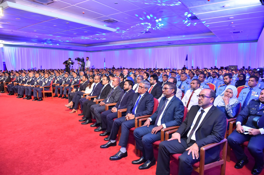 މާޗް 29، 2019، ފުލުހުންގެ މުއައްސަސާ އަށް 86 އަހަރު ފުރުން ފާހަގަކުރުމަށް ދަރުބާރުގޭގައި ބޭއްވި ޖަލްސާގެ ތެރެއިން -- ފޮޓޯ/ ރައީސް އޮފީސް