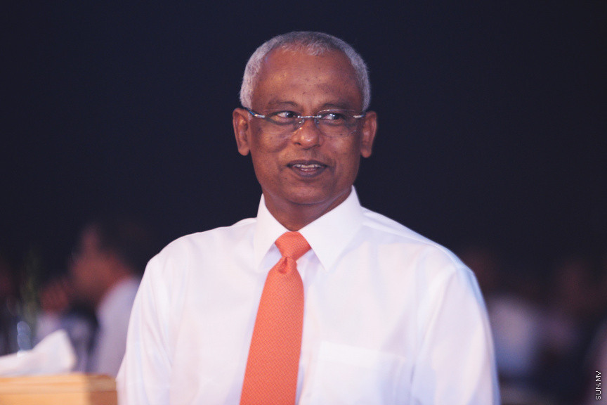 ދިރާގު ފިކްސްޑް ބްރޯޑް ބޭންޑްގެ ހިދުމަތް، 75 އިންސައްތަ ގޭބީސީއަށް ފޯރުކޮށްދިނުން ފާހަގަކުރުމައް މިރޭ ދަރުބާރުގޭގައި ބޭއްވި ރަސްމިއްޔާތުގެ ތެރެއިން -- ސަން ފޮޓޯ/ އަހުމަދު އަވްޝަން އިލްޔާސް