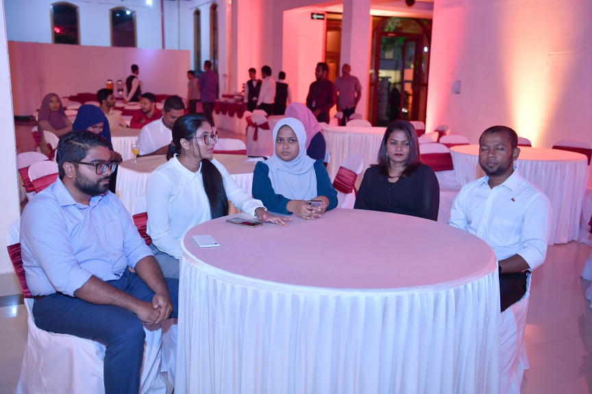 މޭ 3، 2019 : ނޫސްވެރިކަމުގެ މިނިވަންކަމުގެ ދުވަހުގެ ޙަފްލާގައި ރައީސުލްޖުމްހޫރިއްޔާގެ ނައިބު ބައިވެރިވެވަޑައިިގަތުން -- ފޮޓޯ/ ރައީސް އޮފީސް
