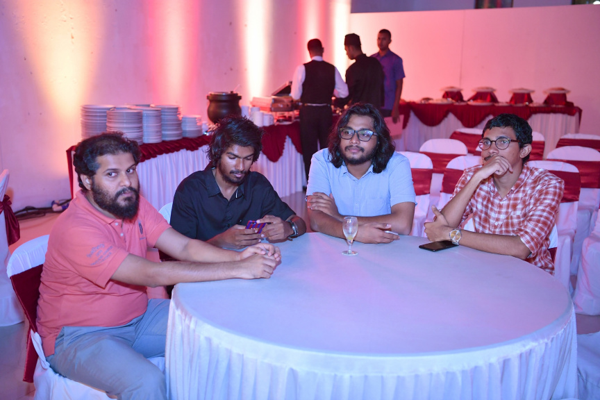 މޭ 3، 2019 : ނޫސްވެރިކަމުގެ މިނިވަންކަމުގެ ދުވަހުގެ ޙަފްލާގައި ރައީސުލްޖުމްހޫރިއްޔާގެ ނައިބު ބައިވެރިވެވަޑައިިގަތުން -- ފޮޓޯ/ ރައީސް އޮފީސް
