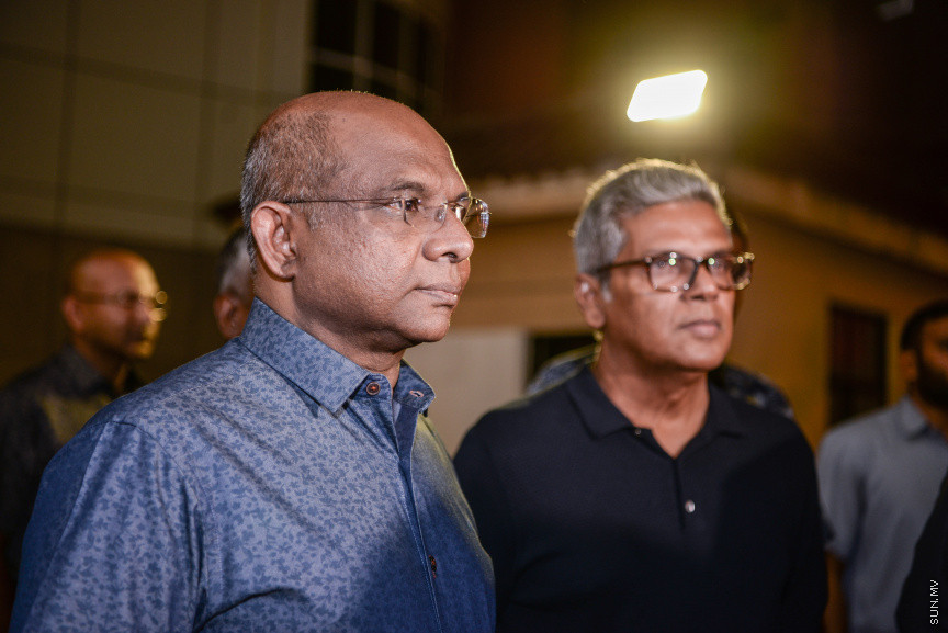މެއި 22، 2019: ނިމިގެން މިދާ 18ވަނަ ރައްޔިތުންގެ މަޖިލީހުގެ މެމްބަރުންނާއި އަލަށް އިންތިހާބުވި 19ވަނަ ރައްޔިތުންގެ މަޖިލީހުގެ މެމްބަރުންނަށް، މަޖިލިސް ރައީސް ގާސިމް އިބްރާޙިމް ދެއްވި ތަރާވީސް: މި ތަރާވީހުގައި ރައީސް އިބްރާޙިމް މުހައްމަދު ސޯލިހު އާއި ނައިބް ރައީސް ފައިސަލް ނަސީމް ވަނީ ބައިވެރިވެ ވަޑައިގެންފައި -- ސަން ފޮޓޯ/ ފަޔާޒު މޫސާ