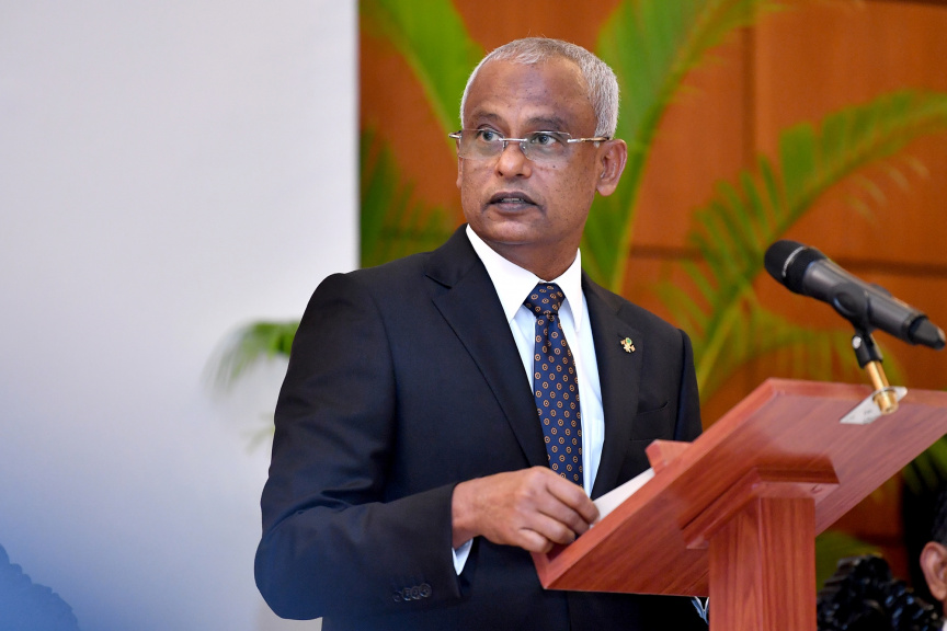 ޖޫން 8، 2019: އިންޑިއާގެ ބޮޑުވަޒީރު ނަރެންދުރަ މޯދީގެ ޝަރަފުގައި ރައީސުލްޖުމްހޫރިއްޔާގެ ދެކަނބަލުން ކުުރުނބާ ރިސޯޓްގައި ބޭއްވި ފުރަމާނަ ޖާފަތުގެ ތެރެއިން -- ފޮޓޯ/ ރައީސް އޮފީސް