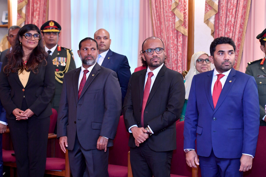 ޖޫން 8، 2019: ރާއްޖެއާއި އިންޑިޔާއާ ދެޤައުމުގެ ދެމެދުގައި ރަސްމީ ވާހަކަފުޅު ތަކާއި ދެޤައުމުގެ ދެމެދުގައި އެއްބަސްވުންތައް ބަދަލުކުރުމުގެ ރަސްމިއްޔާތުގެ ތެރެއިން -- ފޮޓޯ/ ރައީސް އޮފީސް
