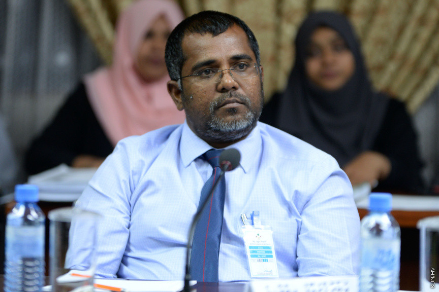 ޖޫން 14، 2019 : ޖޭއެސްސީ މަޖިލީހުގެ ޖުޑީޝަރީ ކޮމިޓީއަށް ހާޒިރުކުރުން -- ސަން ފޮޓޯ/ އަހުމަދު އަވްޝަން އިލްޔާސް