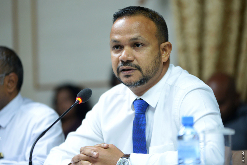 ޖޫން 14، 2019 : ޖޭއެސްސީ މަޖިލީހުގެ ޖުޑީޝަރީ ކޮމިޓީއަށް ހާޒިރުކުރުން -- ސަން ފޮޓޯ/ އަހުމަދު އަވްޝަން އިލްޔާސް