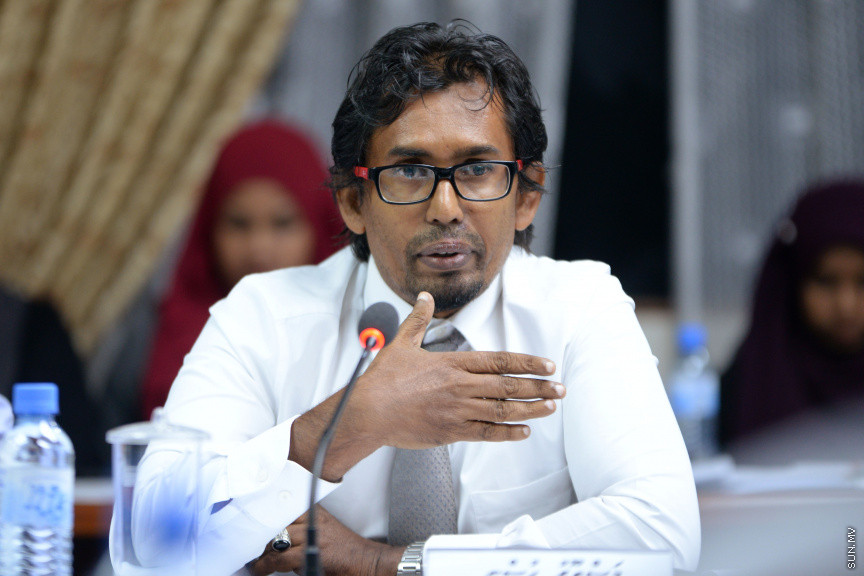 ޖޫން 14، 2019 : ޖޭއެސްސީ މަޖިލީހުގެ ޖުޑީޝަރީ ކޮމިޓީއަށް ހާޒިރުކުރުން -- ސަން ފޮޓޯ/ އަހުމަދު އަވްޝަން އިލްޔާސް
